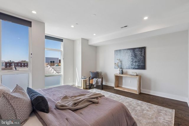 425 WATKINS ST, Philadelphia, PA 19148