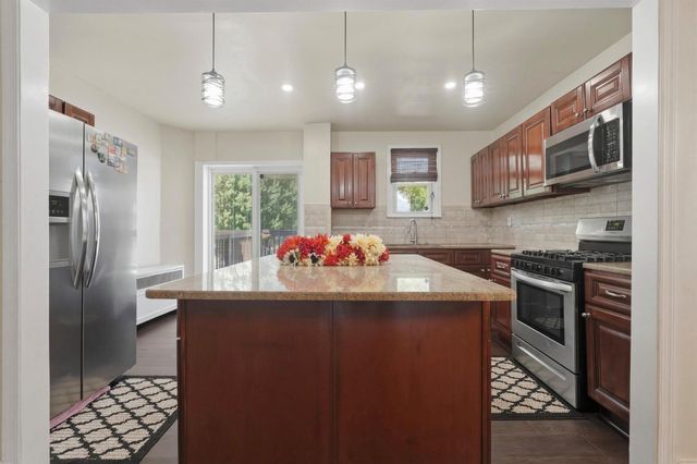 3027 COTTMAN AVE AVE, Philadelphia, PA 19149