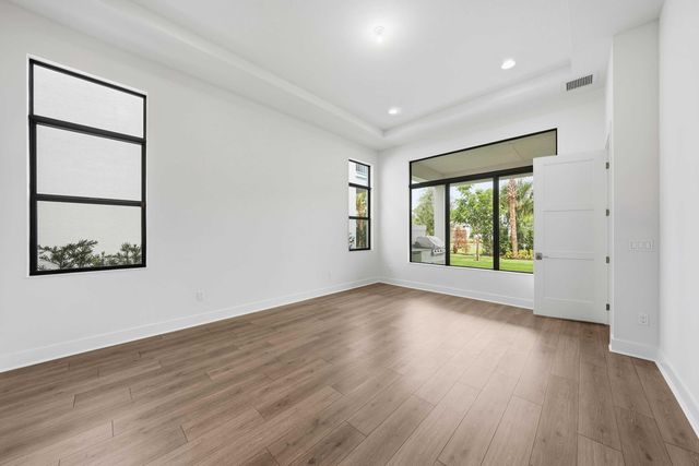 13353 Artisan Circle, Palm Beach Gardens, FL 33418