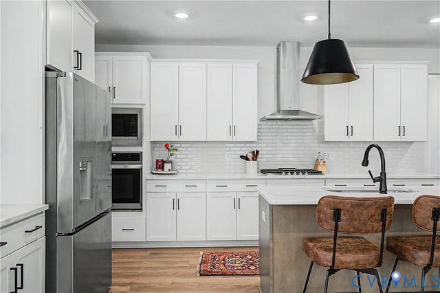 1363 Meadow Grove Dr, Powhatan, VA 23139