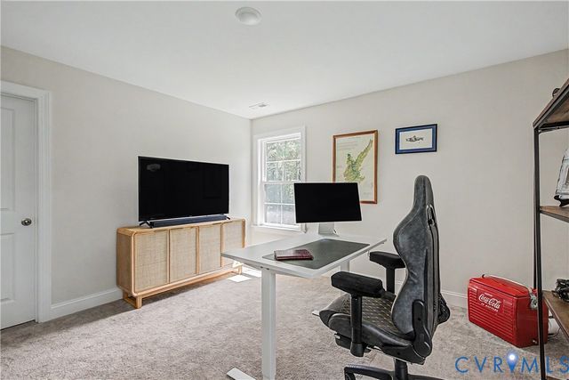 1363 Meadow Grove Dr, Powhatan, VA 23139
