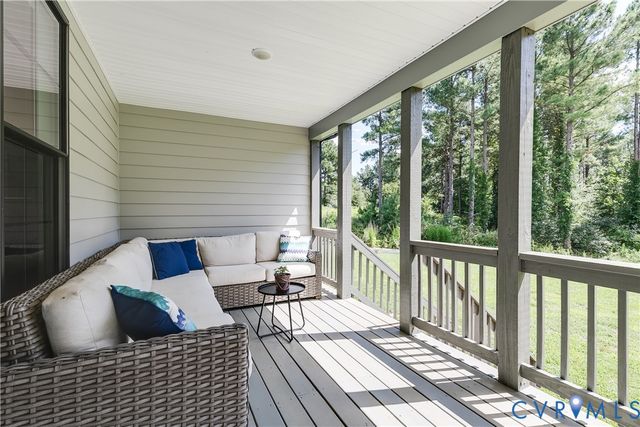 1363 Meadow Grove Dr, Powhatan, VA 23139