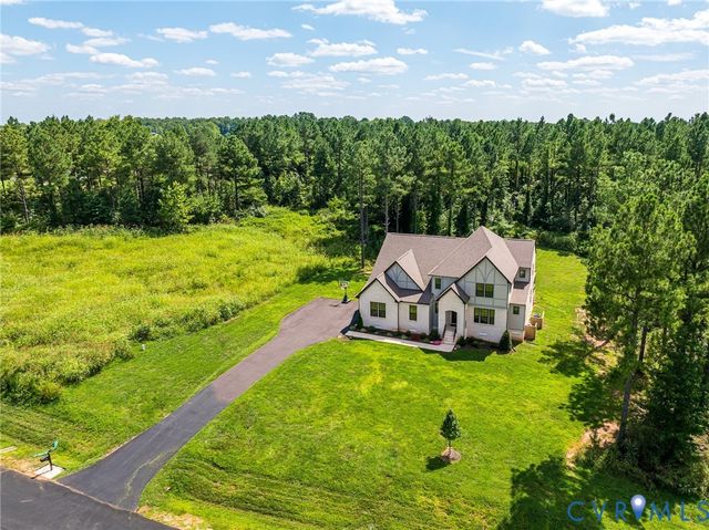 1363 Meadow Grove Dr, Powhatan, VA 23139