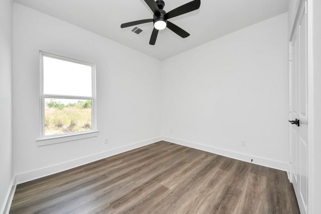 6273 Road 5503, Cleveland, TX 77327