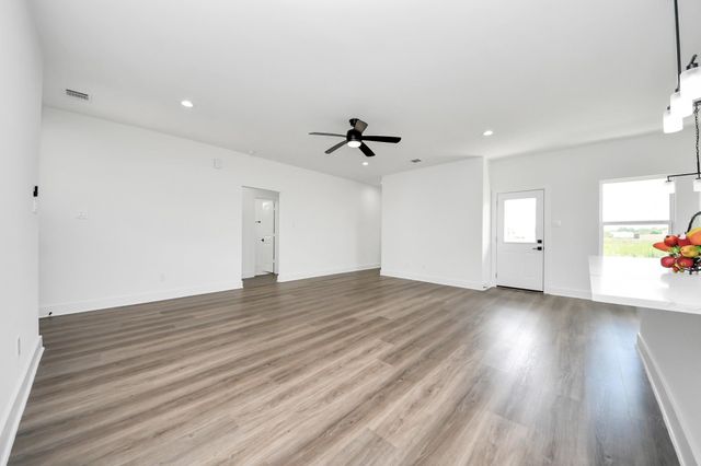 6273 Road 5503, Cleveland, TX 77327