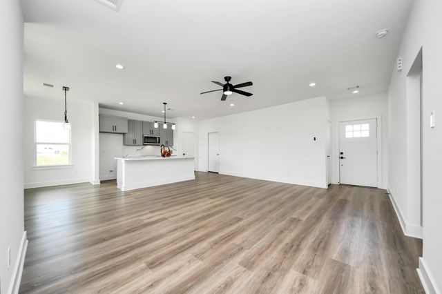 6273 Road 5503, Cleveland, TX 77327