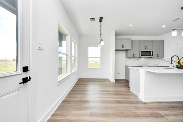 6273 Road 5503, Cleveland, TX 77327