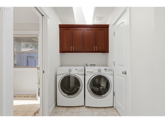 1651 Ne 134TH Pl, Portland, OR 97230