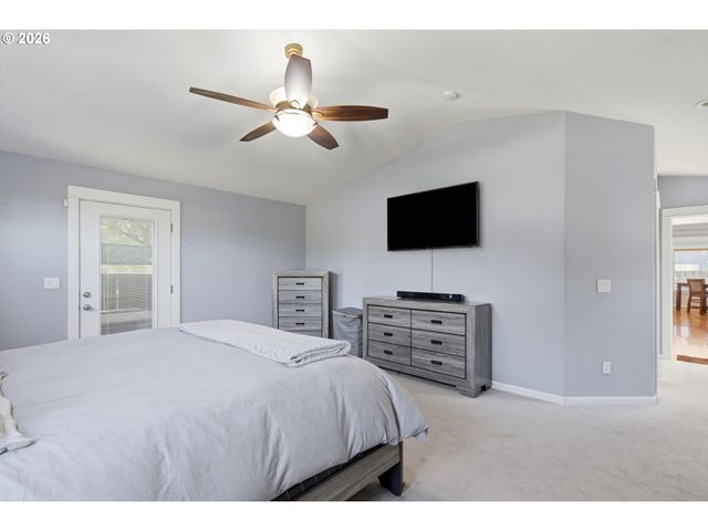 1651 Ne 134TH Pl, Portland, OR 97230