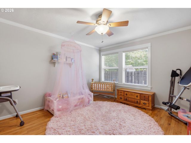 1651 Ne 134TH Pl, Portland, OR 97230