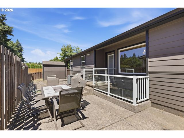1651 Ne 134TH Pl, Portland, OR 97230