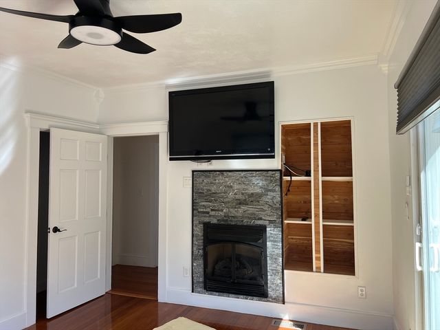 93 Crescent Hill Ave 1, Arlington, MA 02474