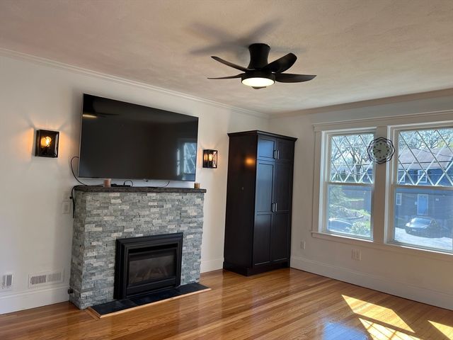 93 Crescent Hill Ave 1, Arlington, MA 02474