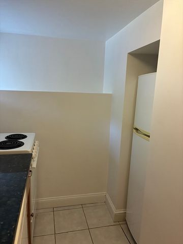 93 Crescent Hill Ave 1, Arlington, MA 02474