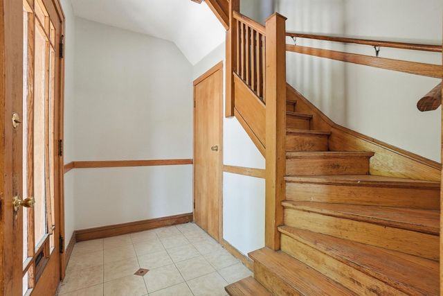 6805 S Talman Avenue, Chicago, IL 60629