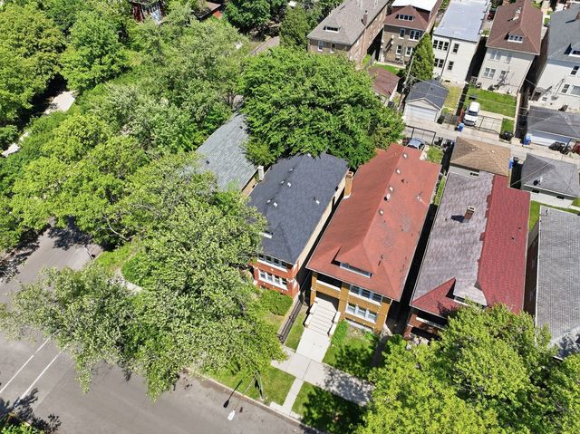 6805 S Talman Avenue, Chicago, IL 60629
