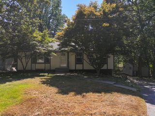 1307 W 16th Street, Grove, OK 74344