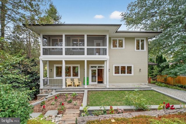 2136 POWHATAN ST, Falls Church, VA 22043