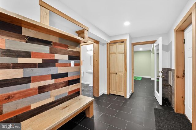 2136 POWHATAN ST, Falls Church, VA 22043