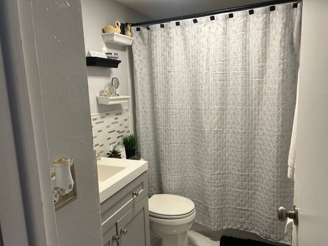 8179 Ohio River Blvd. 3, Emsworth, PA 15202