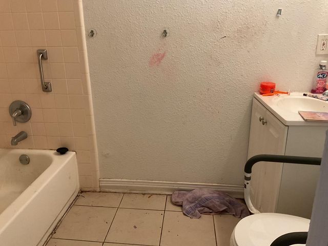 5839 Pershing Street, Houston, TX 77033