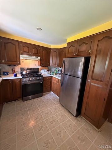 109 Lena Terrace, Clay, NY 13212