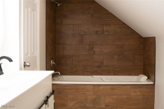 31931 Dickerson Road, Willowick, OH 44095