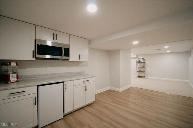 31931 Dickerson Road, Willowick, OH 44095