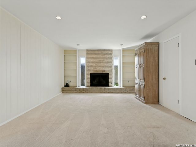 271 ROCKHILL DR, San Antonio, TX 78209