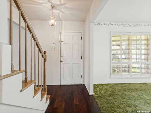 271 ROCKHILL DR, San Antonio, TX 78209