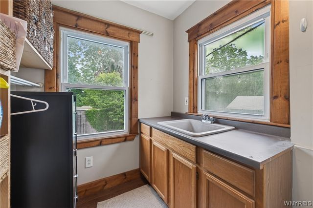 785 Crescent Avenue, Buffalo, NY 14216