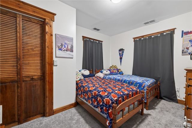 785 Crescent Avenue, Buffalo, NY 14216
