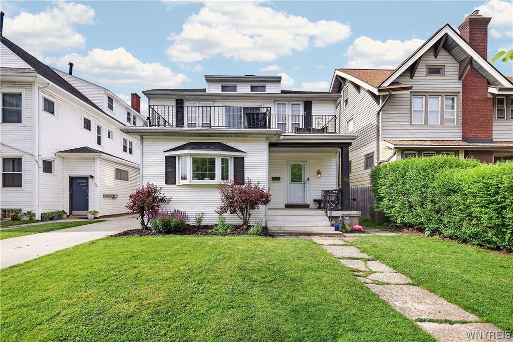 785 Crescent Avenue, Buffalo, NY 14216