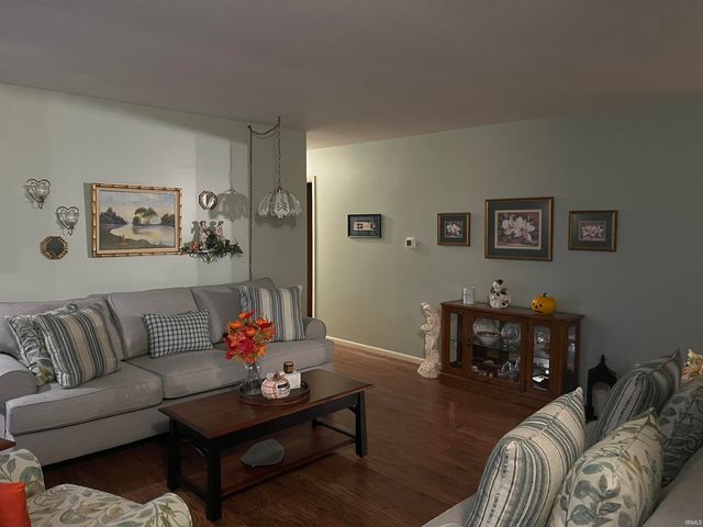 1435 McConnell Drive, Bluffton, IN 46714