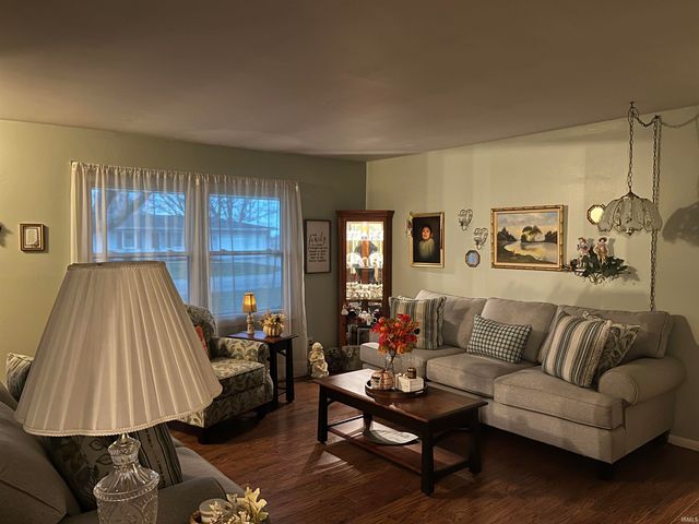 1435 McConnell Drive, Bluffton, IN 46714