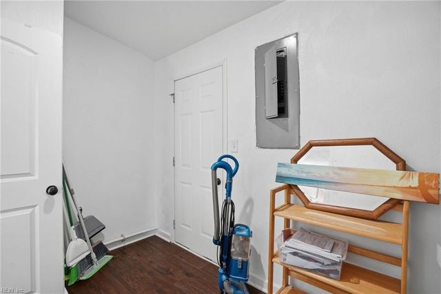 232 Waverly DR, Virginia Beach, VA 23452