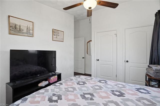 232 Waverly DR, Virginia Beach, VA 23452