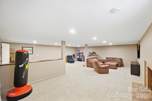1814 Summerhill Drive, Charlotte, NC 28212