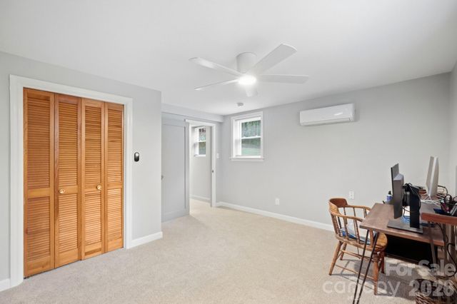 1814 Summerhill Drive, Charlotte, NC 28212