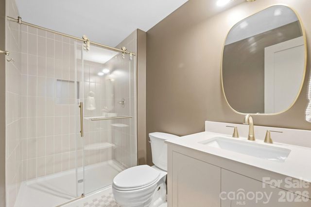 1814 Summerhill Drive, Charlotte, NC 28212