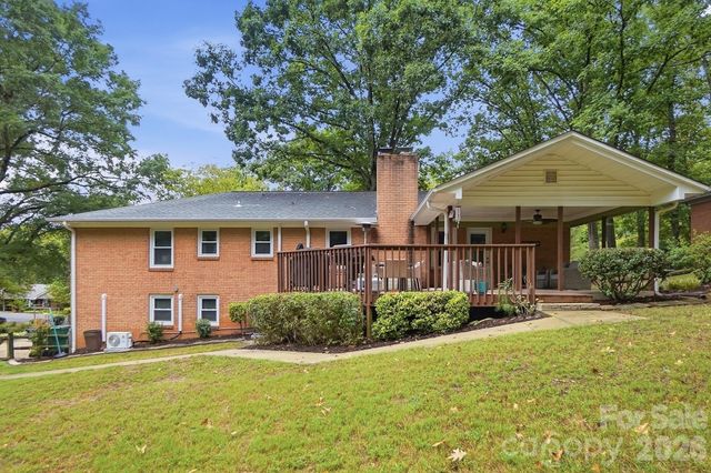 1814 Summerhill Drive, Charlotte, NC 28212