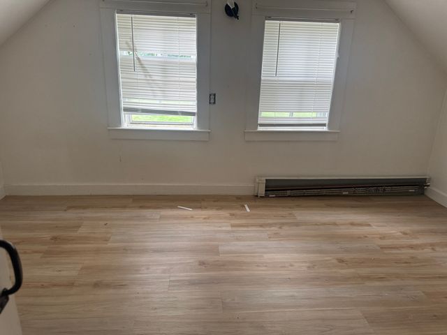 47 Pemberton St, Lowell, MA 01850