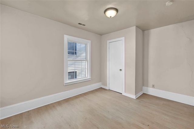 2049 W 85th Street UP, Cleveland, OH 44102