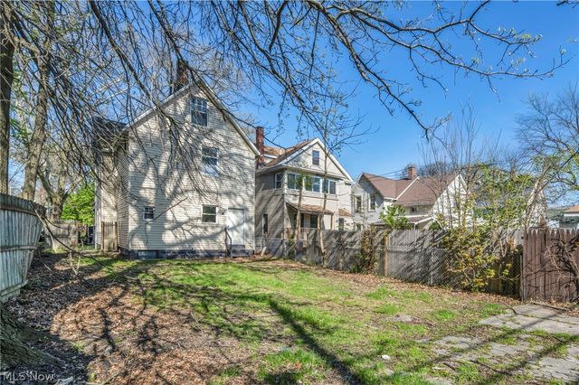 2049 W 85th Street UP, Cleveland, OH 44102