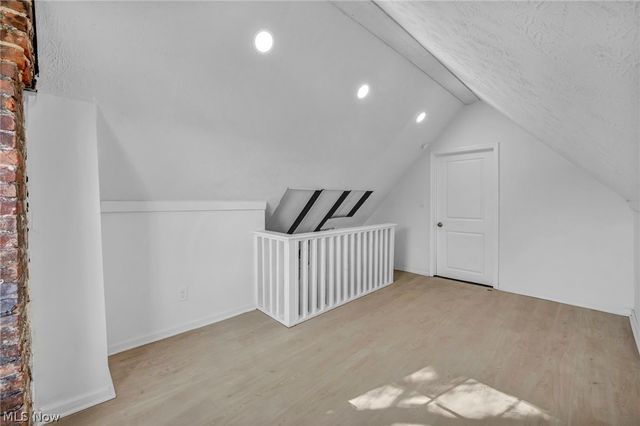 2049 W 85th Street UP, Cleveland, OH 44102