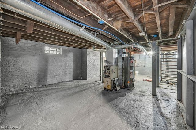 2049 W 85th Street UP, Cleveland, OH 44102