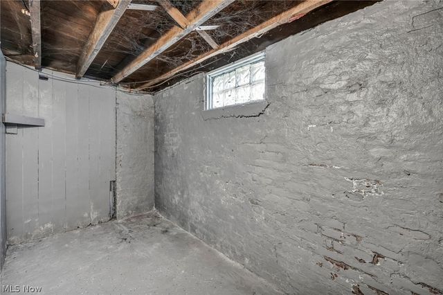 2049 W 85th Street UP, Cleveland, OH 44102