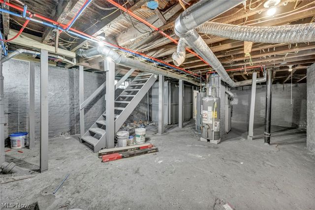 2049 W 85th Street UP, Cleveland, OH 44102