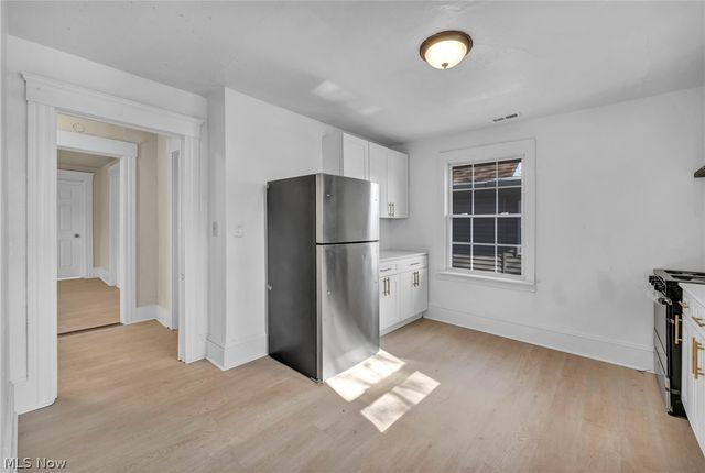 2049 W 85th Street UP, Cleveland, OH 44102
