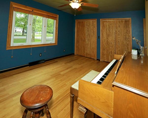 2410 SPRINGVILLE DRIVE, Plover, WI 54467